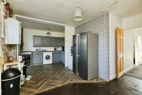 3 bedroom semi-detached house for sale, Keswick Road, Worksop
