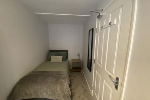 1 bedroom in a house share to rent, Rm 5, Bringhurst, Orton Goldhay, Peterborough, PE2