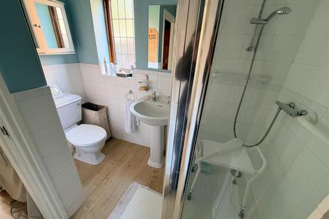 2 bedroom semi-detached bungalow for sale, Moorbrooke, Hartshill, Nuneaton