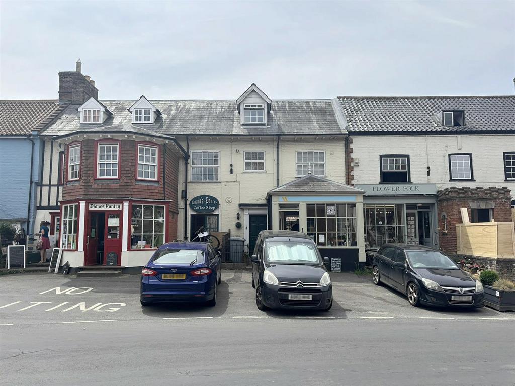 Market Place, Reepham 1 bed apartment to rent - £575 pcm (£133 pw)