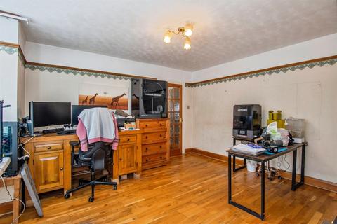 3 bedroom semi-detached house for sale, Ross Road, HEREFORD