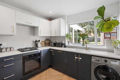 3 bedroom semi-detached house for sale, Fallowfields, Bicester OX26