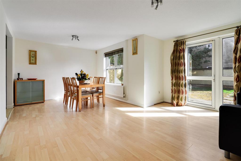House in Cambridge - View 2