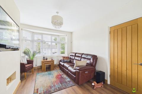 3 bedroom semi-detached house for sale, Station Road Crayford, Crayford, Dartford, Kent, DA1