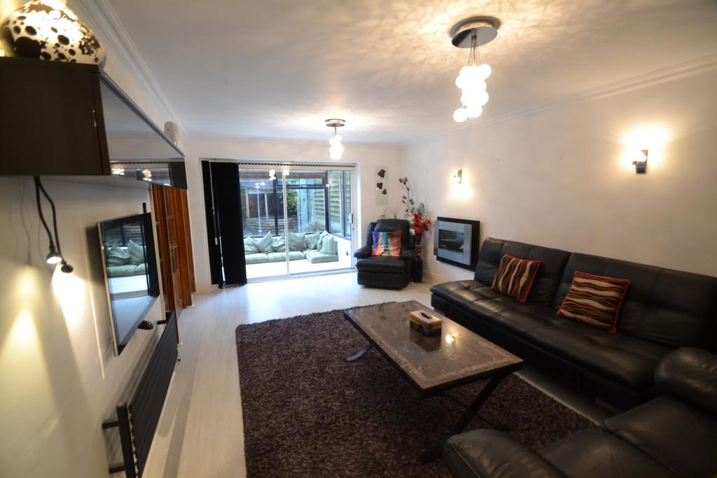 House in West Midlands - View 3