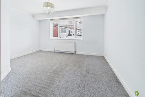 2 bedroom end of terrace house for sale, Ivy Close, Dartford, Kent, DA1