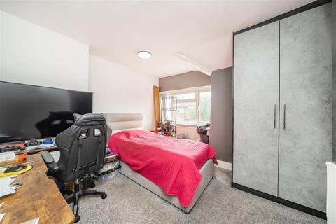 2 bedroom terraced house to rent, Hilliards Road, Uxbridge, UB8
