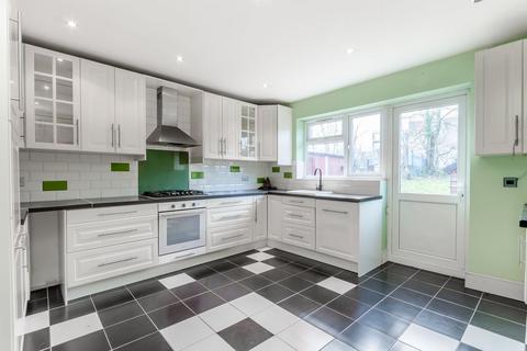 3 bedroom house to rent, Farm Avenue, Wembley, HA0