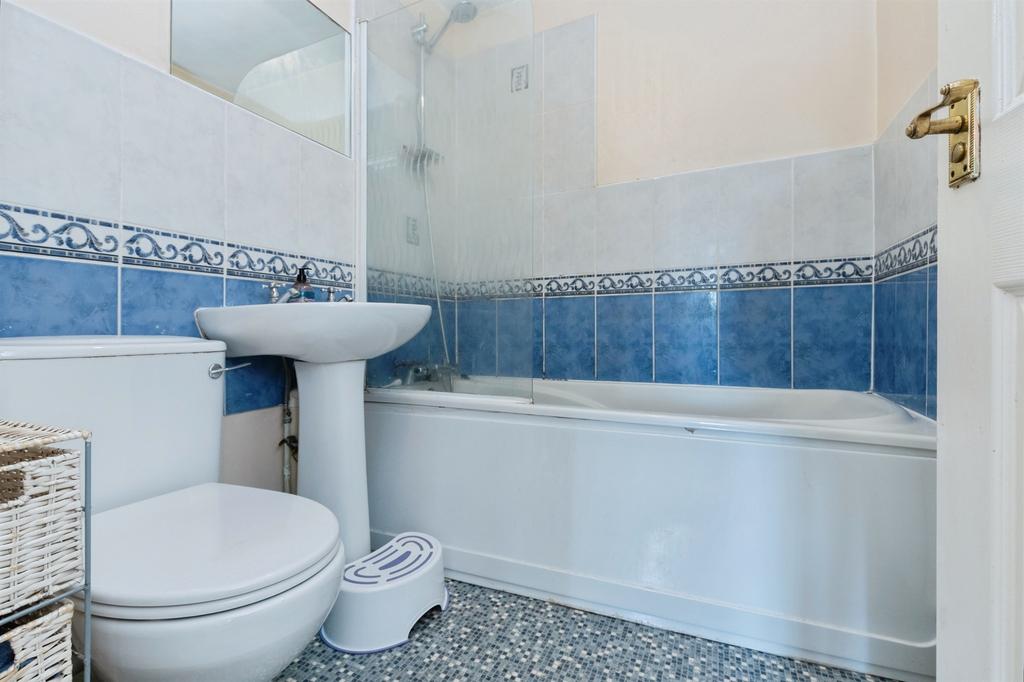 Apartment in Bournemouth - View 5