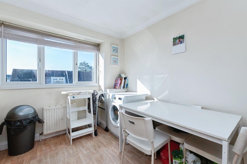 Apartment in Bournemouth - More