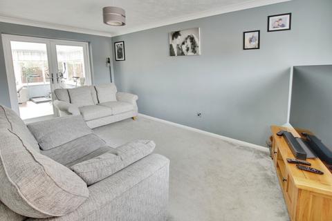 3 bedroom detached house for sale, Plover Drive, March PE15