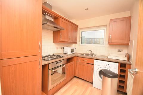 3 bedroom flat to rent, Clarkson Court, Hatfield AL10