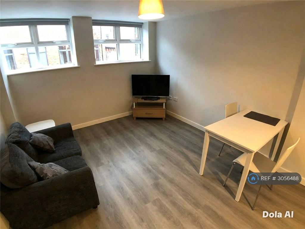 Apartment in Leeds - View 3
