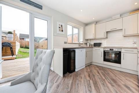 3 bedroom semi-detached house for sale, Moss Way, DARTFORD, Kent, DA2