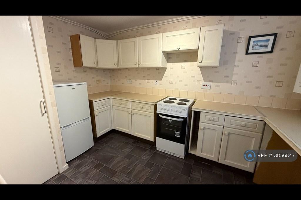 Apartment in Leeds - View 3