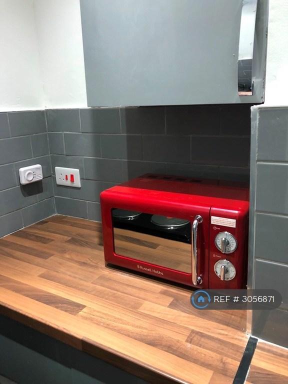 Apartment in Leicester - More