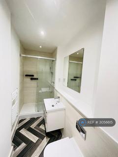 1 bedroom flat to rent, Lovell House, Uxbridge, UB8