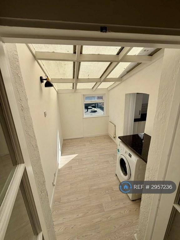 House in Bristol - View 4