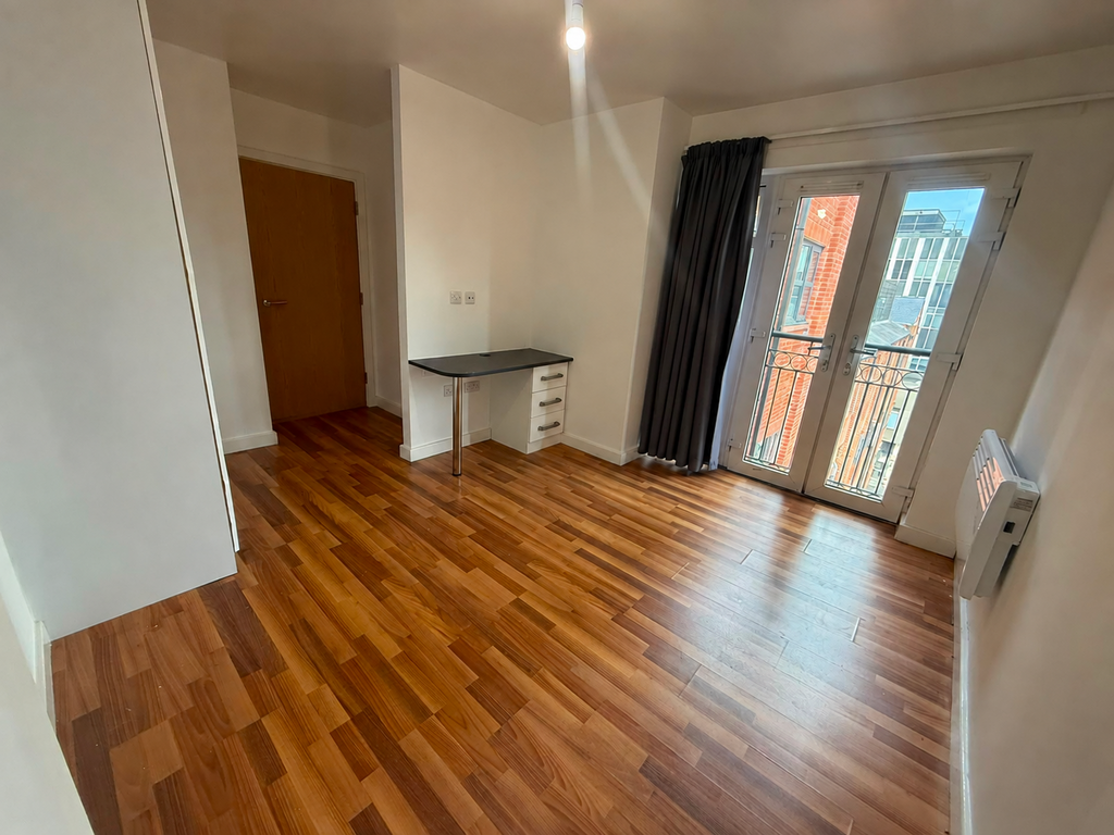 Apartment in Leicester - View 4