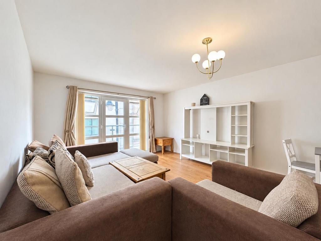 Apartment in Leicester - View 4