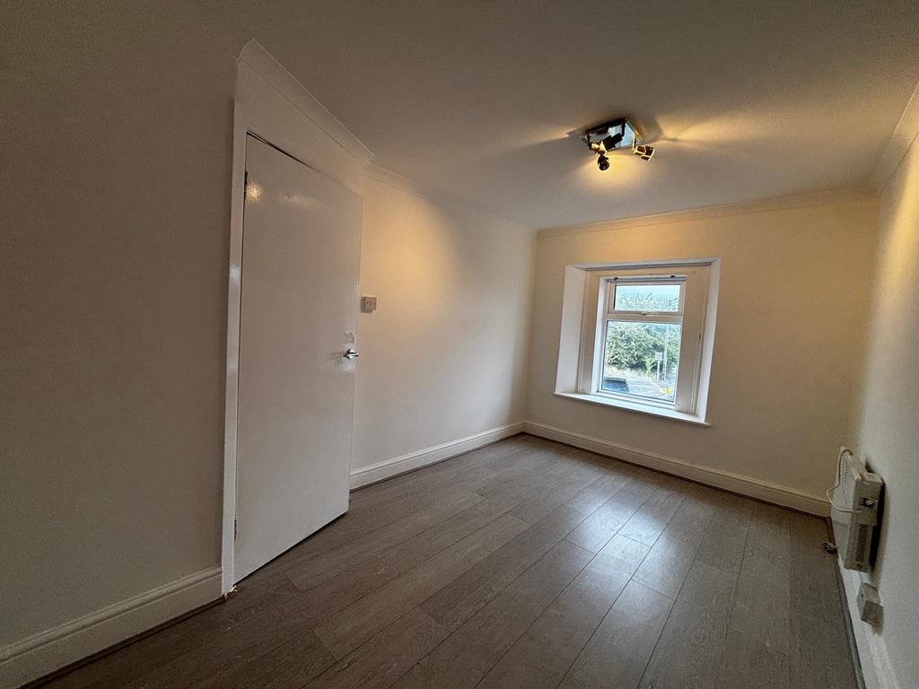Apartment in Filton - View 3