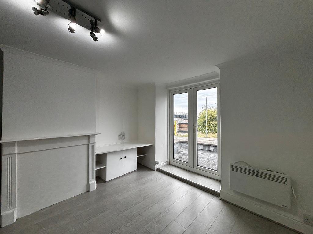 Apartment in Filton - View 4