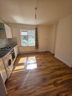 undefined, Kingsley Avenue, Harrow, HA2