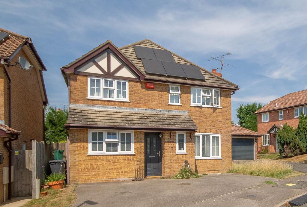 3 bedroom property with land for sale