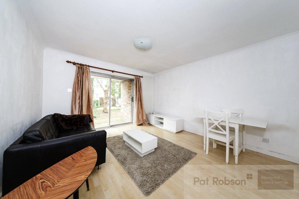 Apartment in Newcastle Upon Tyne - View 5