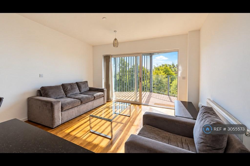 Apartment in Cambridge - View 3