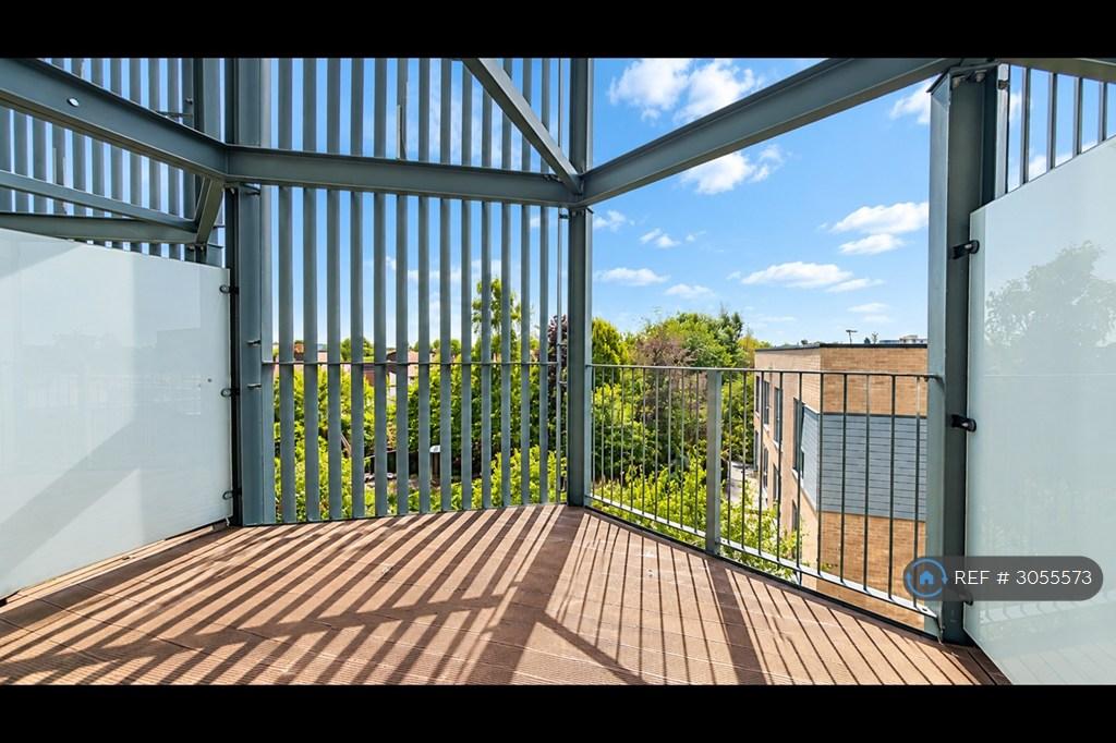 Apartment in Cambridge - View 5
