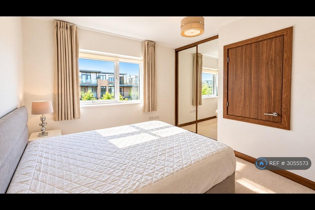 Apartment in Cambridge - More