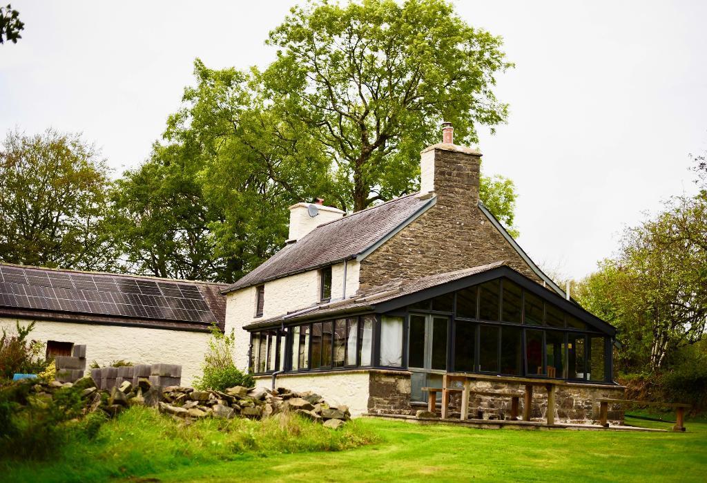 House in Nr Llanon - View 4