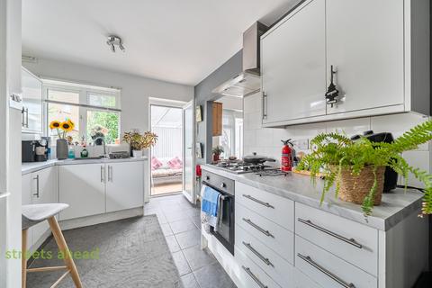 3 bedroom bungalow for sale, Auckland Road, Caterham, Surrey, CR3