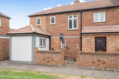 4 bedroom semi-detached house for sale, Batavia Road, Sunbury-On-Thames