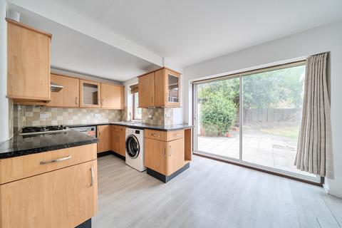 4 bedroom semi-detached house for sale, Batavia Road, Sunbury-On-Thames