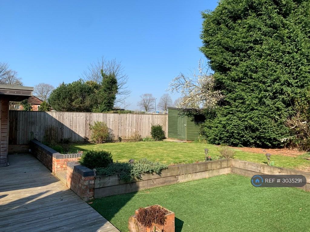 House in Urmston, Manchester - View 3
