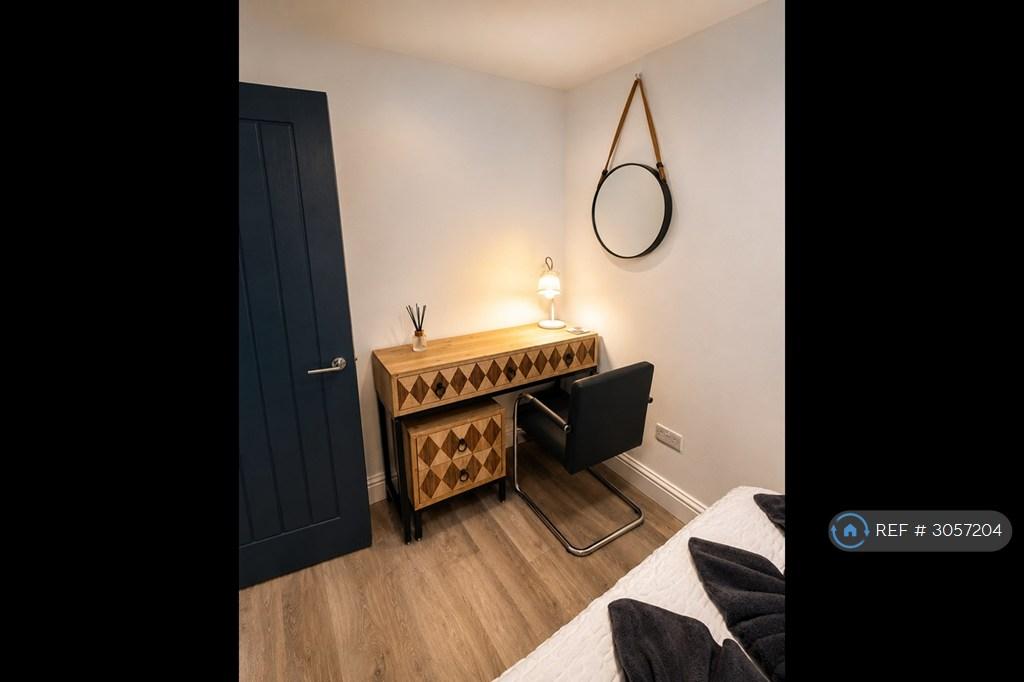Apartment in Oxford - View 3