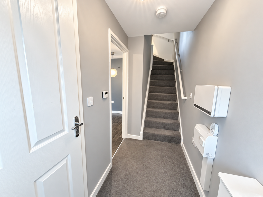 House in Doncaster, Loversall - View 2