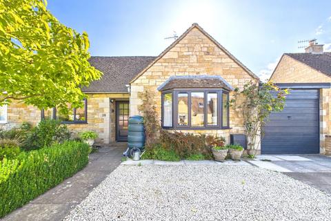 2 bedroom bungalow for sale, Bourton-on-the-Water, Cheltenham GL54