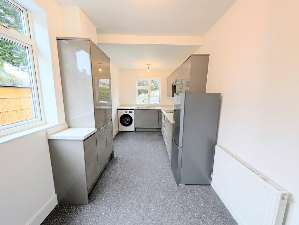 House in Nottingham, Beeston - View 2