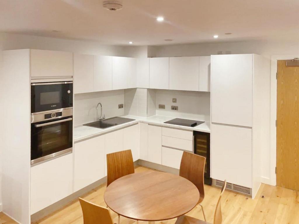 Apartment in Birmingham - View 3