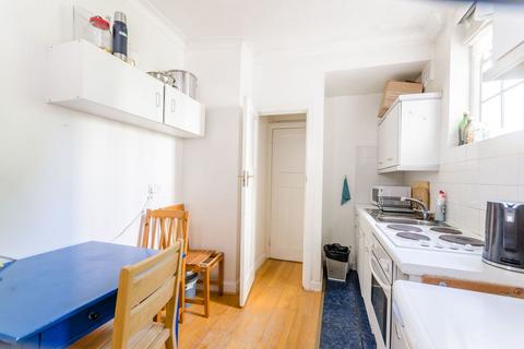 Studio to rent, Abbey Road, St John's Wood, London, NW8