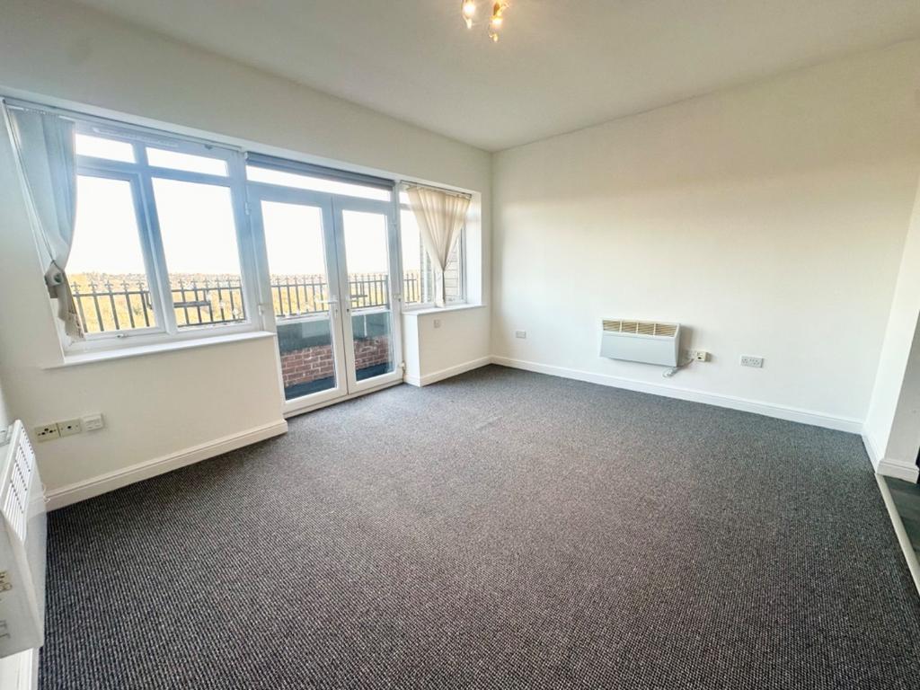 Apartment in Nottingham - View 3