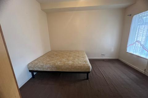 1 bedroom flat for sale, Ash Road, Luton LU4