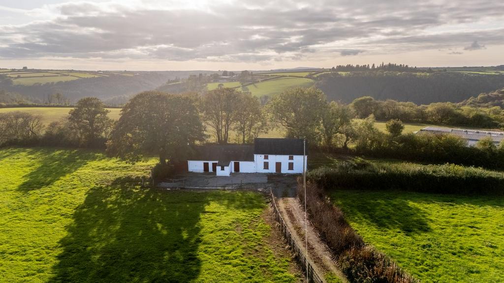 House in Carmarthen - View 3
