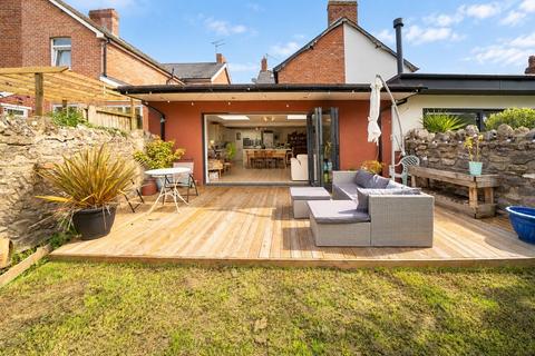 4 bedroom semi-detached house for sale, 23 Highwalls Avenue, Dinas Powys, The Vale Of Glamorgan. CF64 4AP