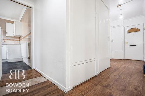 2 bedroom flat for sale, The Shaftesburys, Barking, IG11