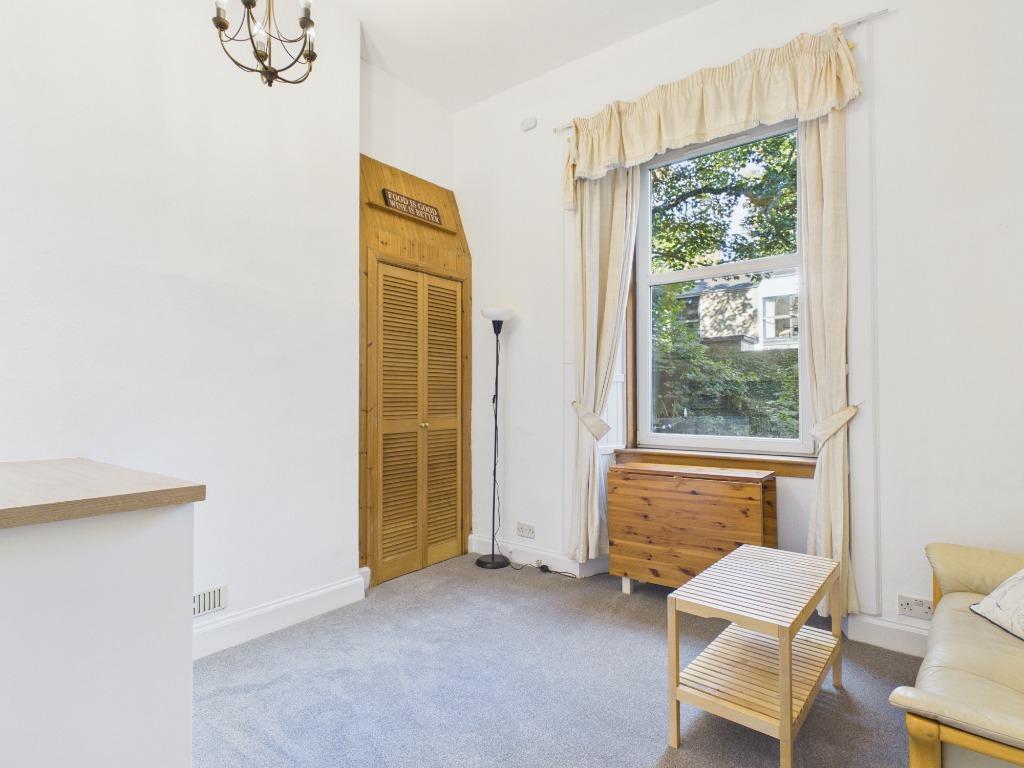 Apartment in Edinburgh - View 2