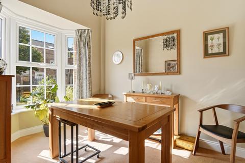 3 bedroom townhouse for sale, Grosvenor Park, York, YO30